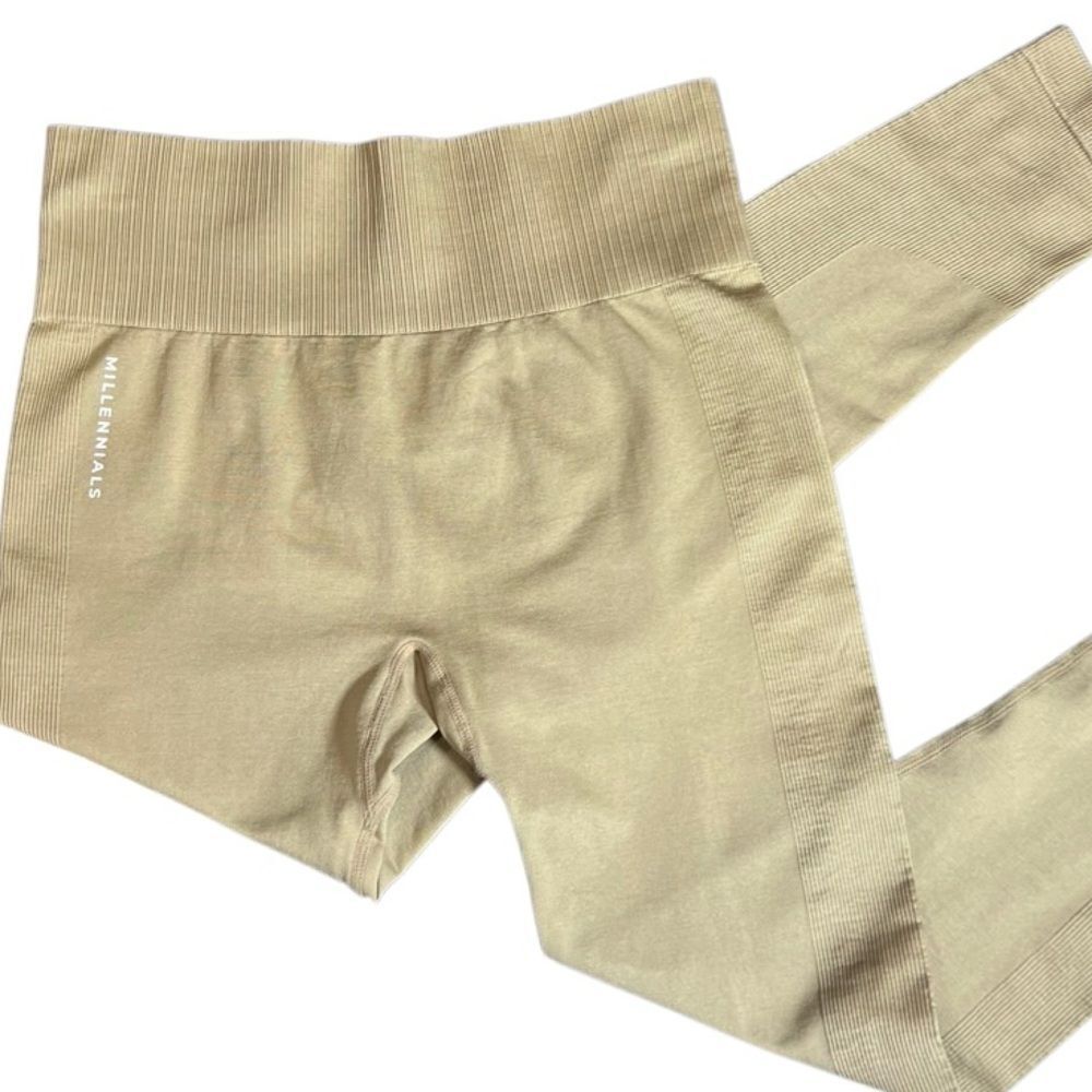 Mono B Seamless Tan Leggings Millennials Size Medium